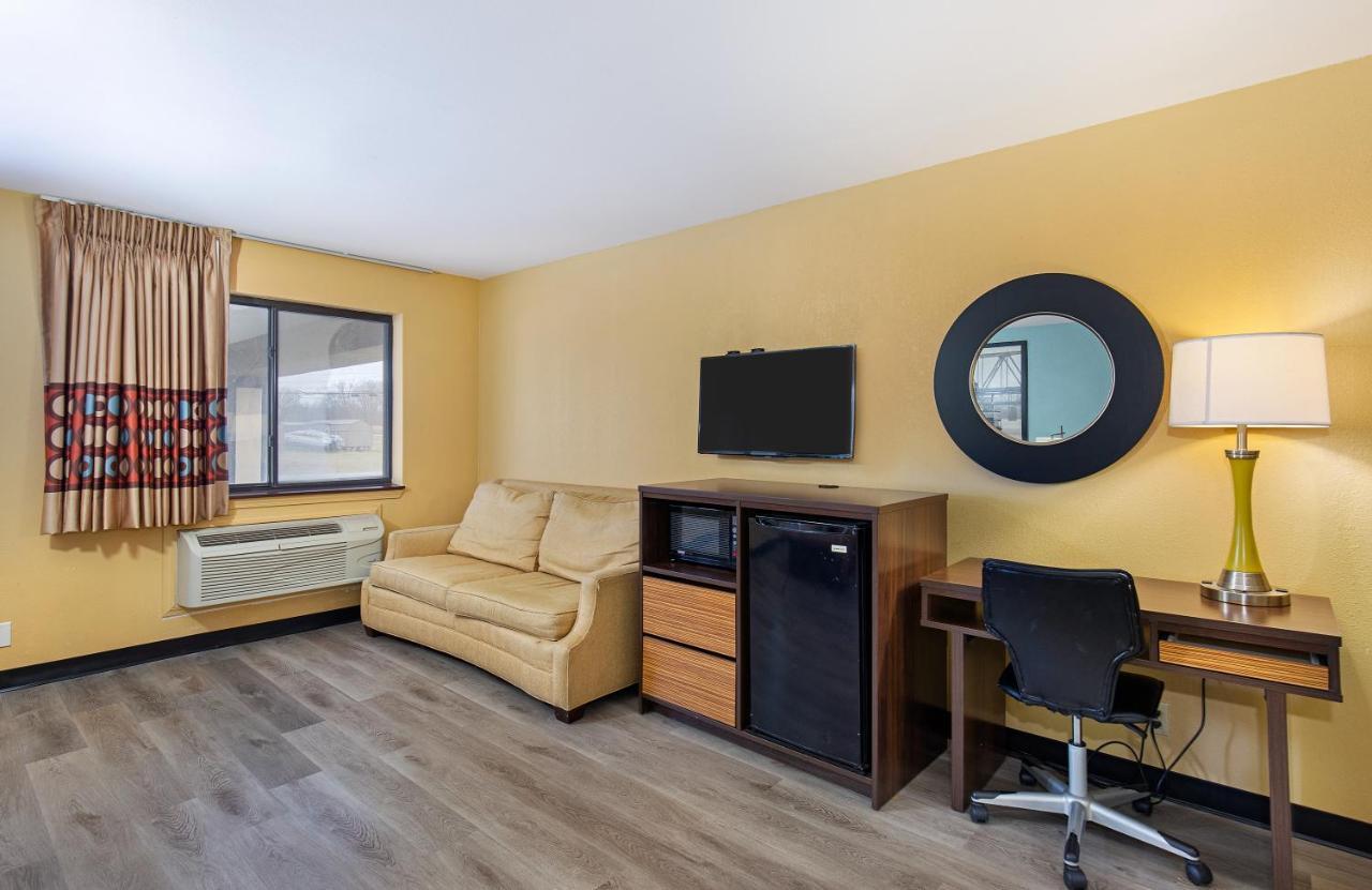Super 8 By Wyndham Eddyville/Kuttawa Εξωτερικό φωτογραφία